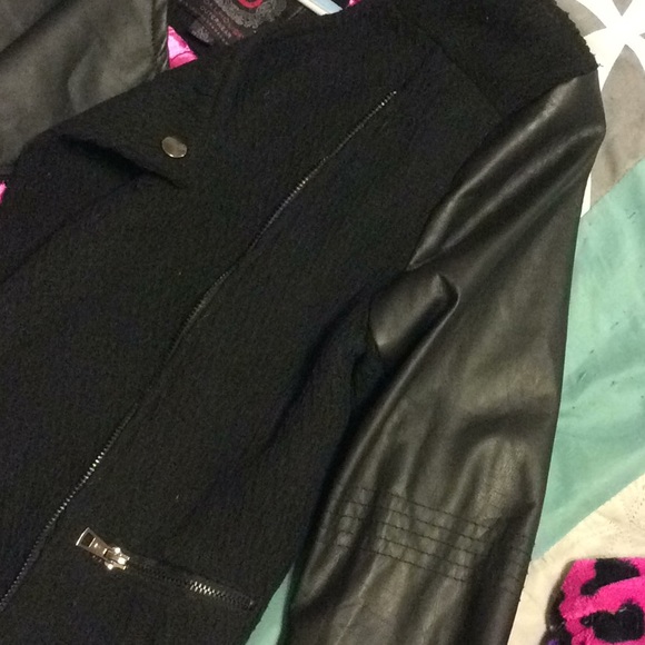 Dollhouse Outerwear jacket - Picture 4 of 4